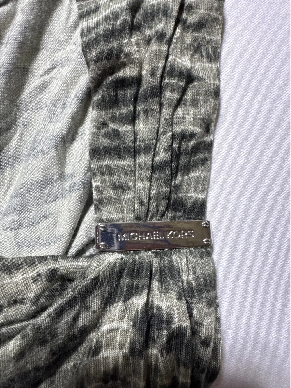 Michael Kors Medium Green Patterned Sleeveless Top with Logo